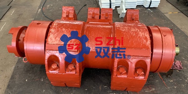 刮板輸送機(jī)的破碎軸組多久要更換一次？_河南雙志